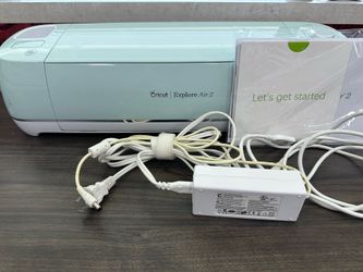 Cricut Explore Air 2 —Gently used
