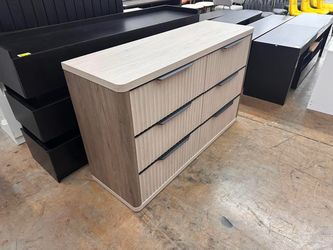 Surmoby 53.5" Wide 6-Drawer Dresser –Chest of Drawer with Fluted Waveform Panel & Sleek Curve Profile, Spacious Countertop, White Alder