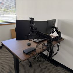 Adjustable Desk With Full Setup For Laptop 