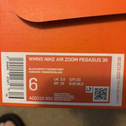 Women’s Nike Air Pegasus 36
