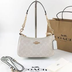 Coach Teri Shoulder Bag In Signature Canvas White