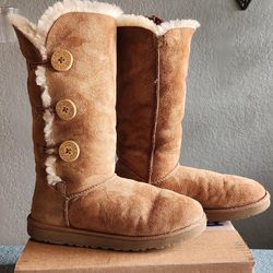 Uggs Women’s 7.5
