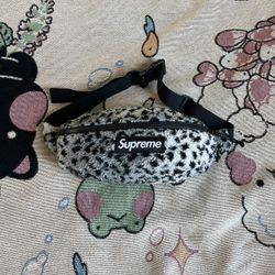 Supreme White Leopard Fleece Waist Bag 