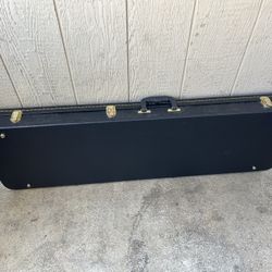 Bass Guitar Hard Case, Felt Lined, Beauty !