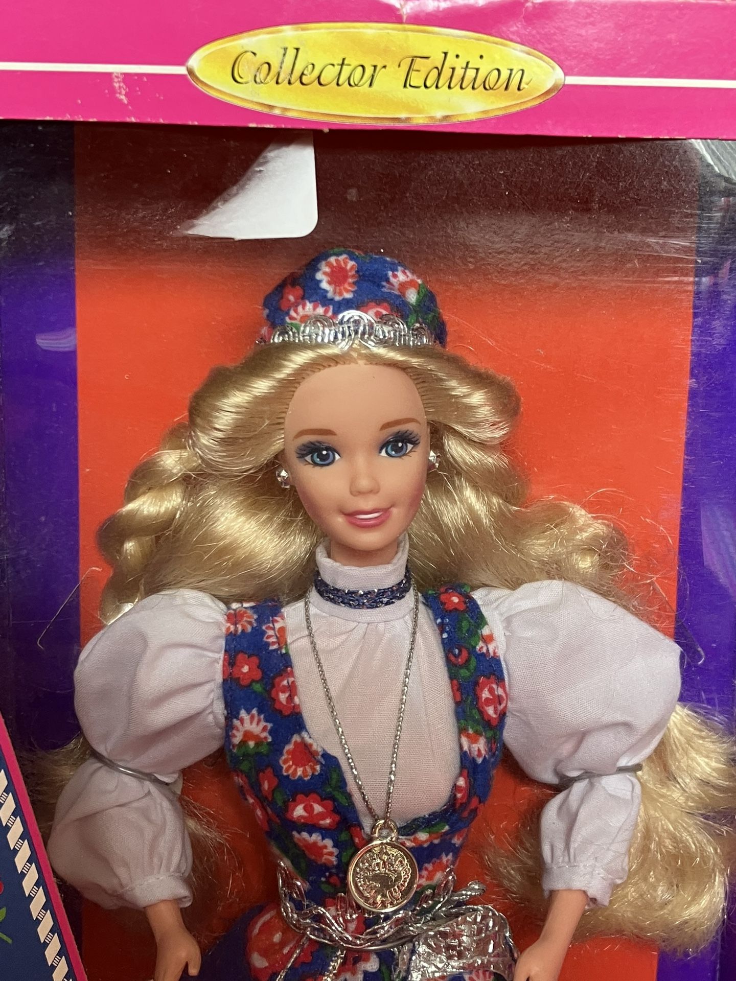 NEW Vintage NORWEGIAN BARBIE DOLL COLLECTOR EDITION ‼️ BOX DAMAGED ‼️ Price Is FIRM ‼️ See HUGE Collection ALL MUST GO ‼️ See Pictures ..