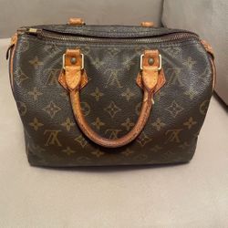 Authentic Louis Vuitton Speedy 25