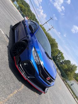 Honda Civic hatchback 2018 sport con apenas 50 mil millas