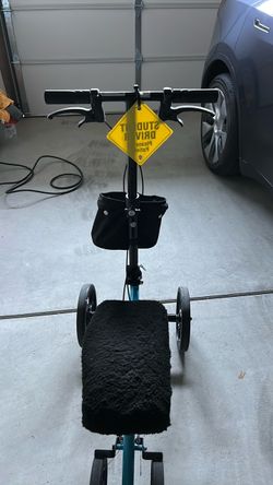 Knee Scooter with Basket and Knee Pad