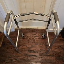 Guardian adult walker en buenas condiciones 