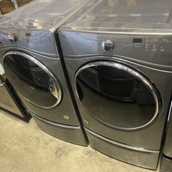WHIRLPOOL XL WASHER DRYER GAS SET FREE PEDESTALS WARRANTY ETC. …