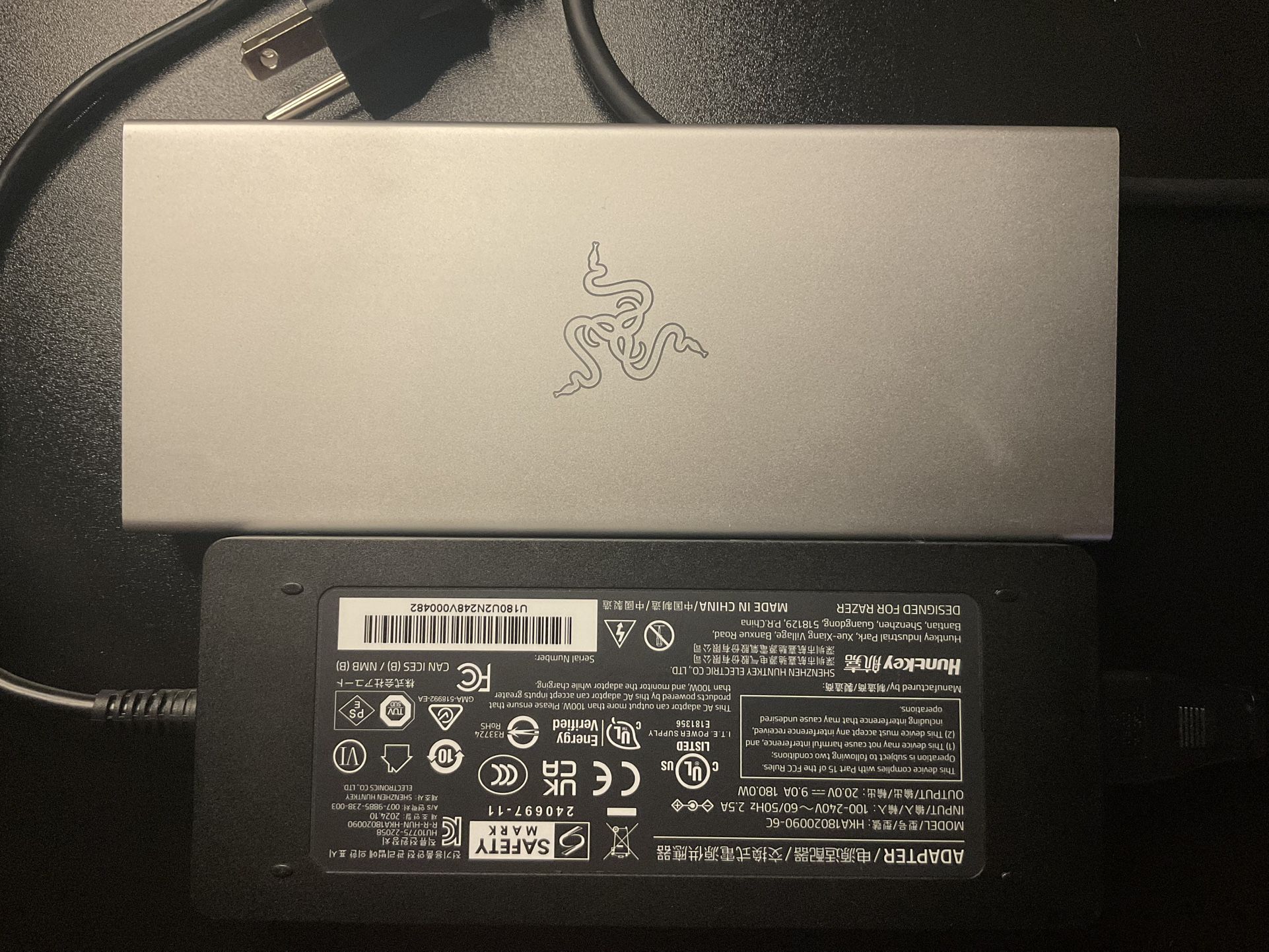 Razer USB 4 Dock: 14 Ports