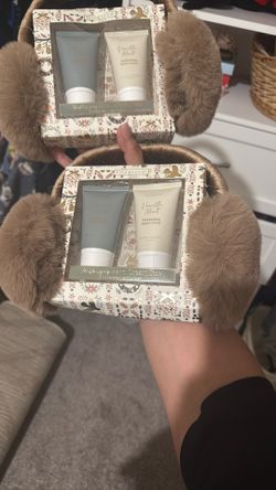 Earmuffs