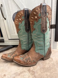 Ariat women’s boots