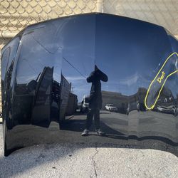 2025-2026 CADILLAC XT4 FRONT HOOD BONNET OEM