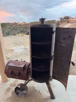 Heavy-Duty Vertical BBQ Smoker with Side Firebox – $125 OBO 🔥