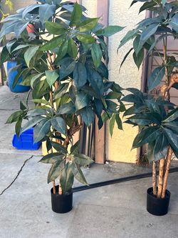 4 foot artificial tree
