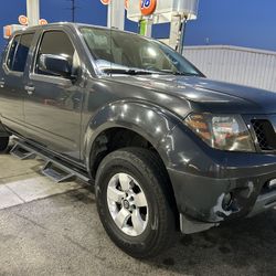 2013 Nissan Frontier Sv Crew Cab 