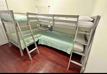 Bunk bed