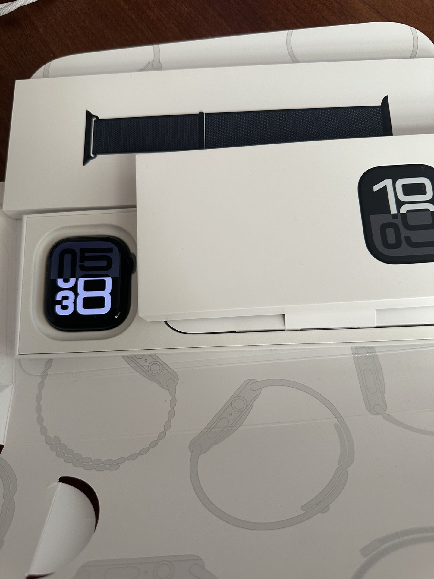 Apple Watch Series 10 GPS and Cellular Black 46mm