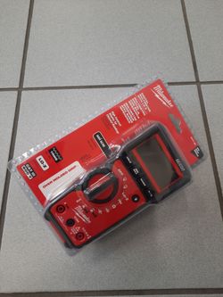 MILWAUKEE DIGITAL MULTIMETER WITH LO-Z.
