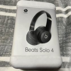Beats Solo 4 New Sealed 