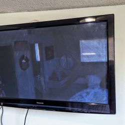 Panasonic TV $100