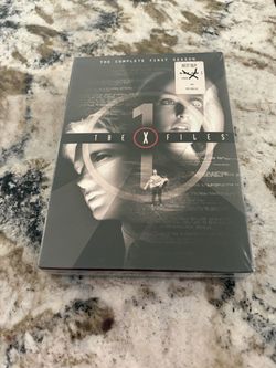 New The X-Files Complete First Season DVD Set