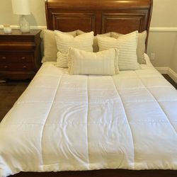 Hard Wood Matching Bedroom Set 