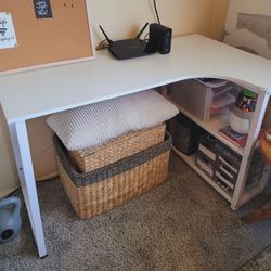 White Desk