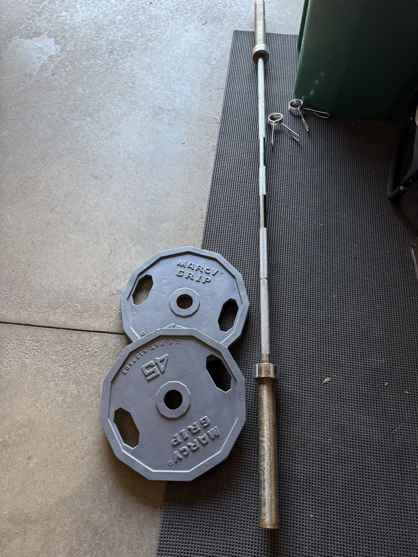 45 Lbs Olympic Bar 2-45 Lbs Olympic Weight