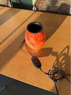 Decorative Wax Melt / Oil Warmer Lamp