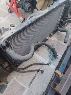 2002-06 Tahoe Radiator