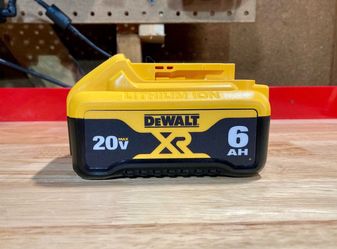 DeWalt 20V Max XR 6Ah Lithium-Ion Battery