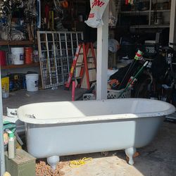 Tub