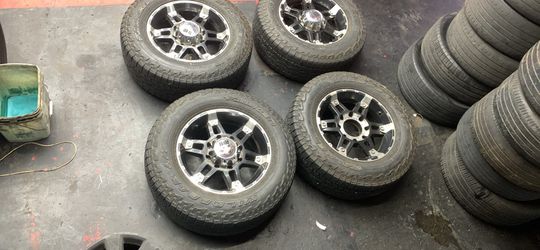 Set Of Used 18x8.5 Wheels And Tires