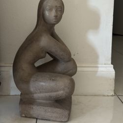 Concrete statue