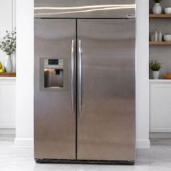 SIDE BY SIDE REFRIGERATOR GE PROFILE COUNTER DEPTH 42”