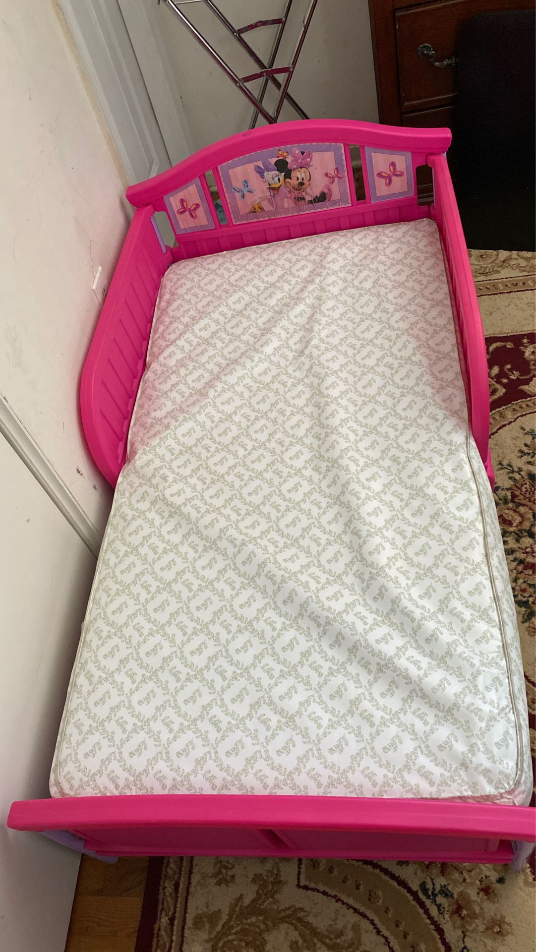 Toddler Bed with mattress