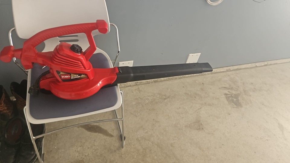 Toro Blowing Electric Wired