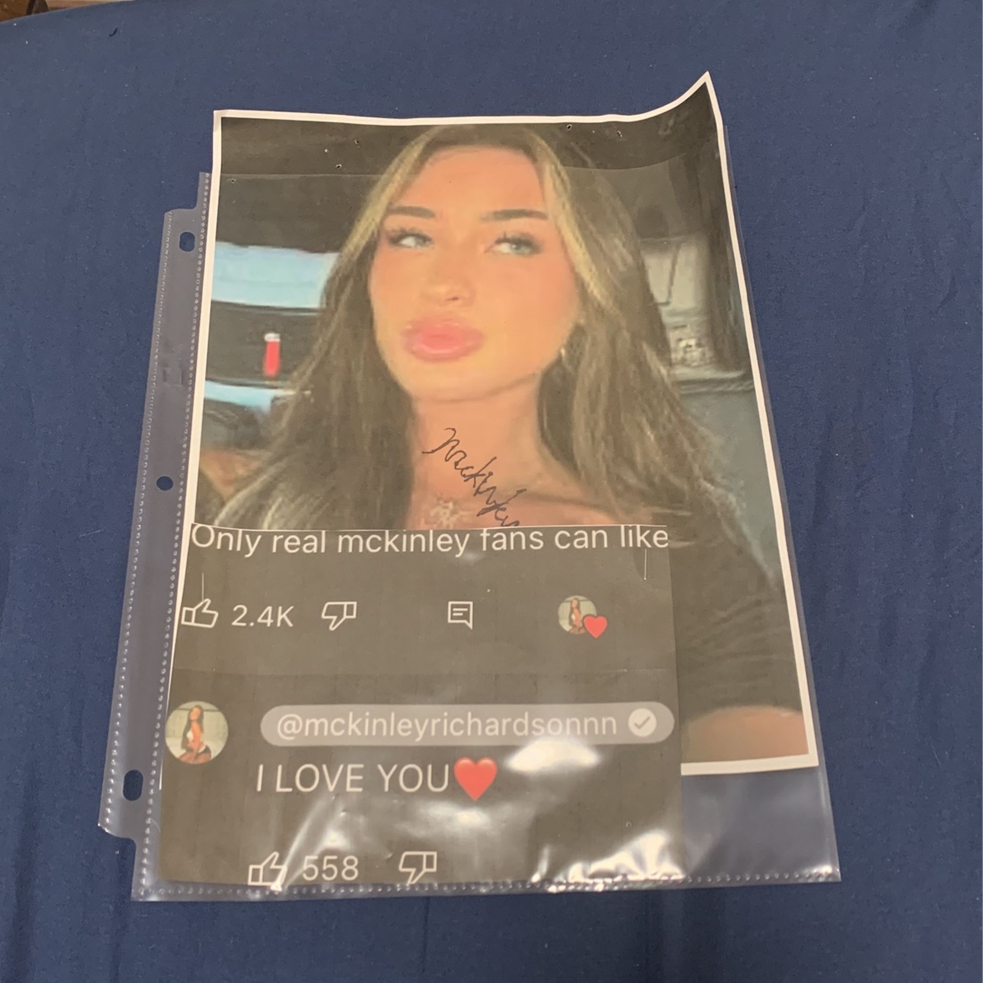 Signed McKinley Richardson autograph