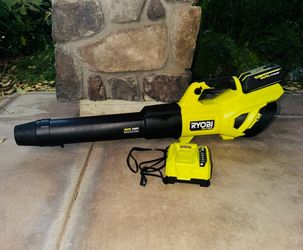 RYOBI 40V HP Brushless Whisper Series 160 MPH 650 CFM Battery Leaf Blower (Tool Only) New