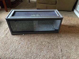 Retile enclosure, two ten gallon tanks, and reptile and Fish tank decor