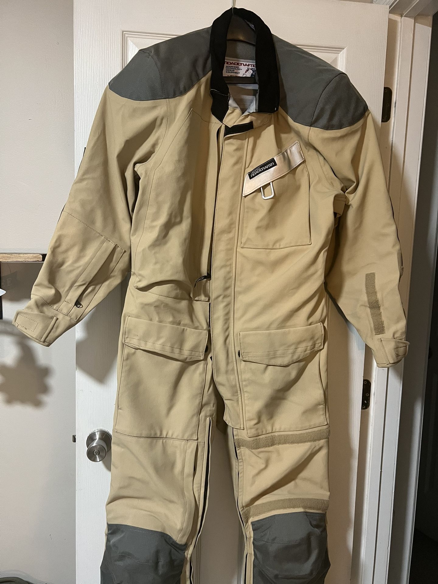 R3  One piece / Aero Stitch