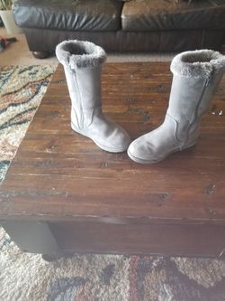 Girls Boots