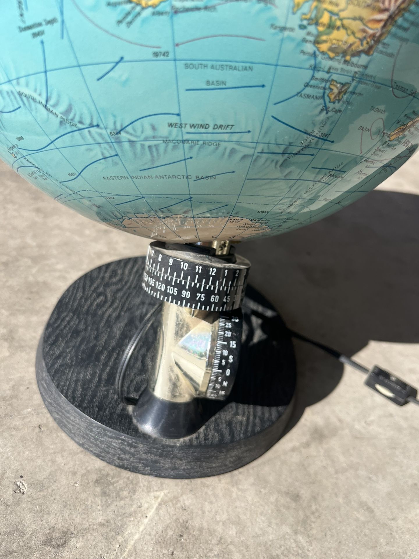 Globe With Light Inside