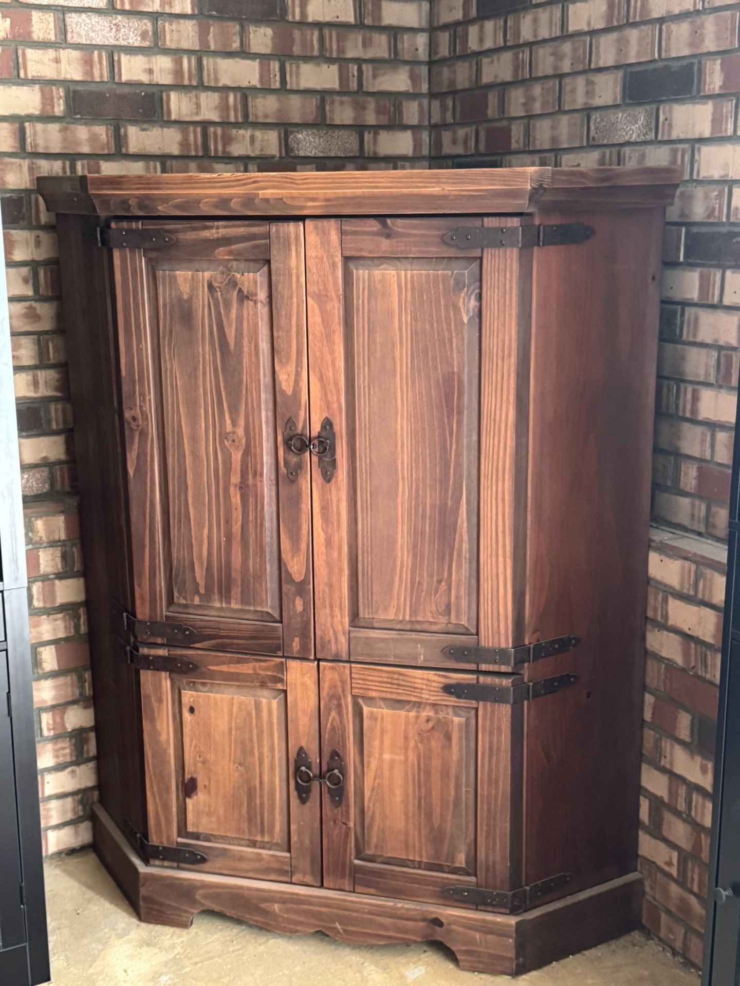 Corner Armoire