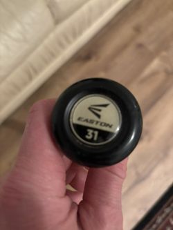 Easton Mako Beast bat