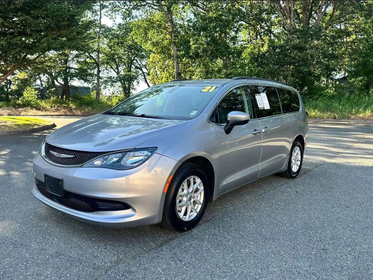 2021 Chrysler Voyager