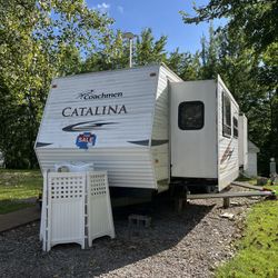 Coachman, Catalina travel trailer