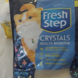 4 Bags Of Fresh Step Crystals Litter